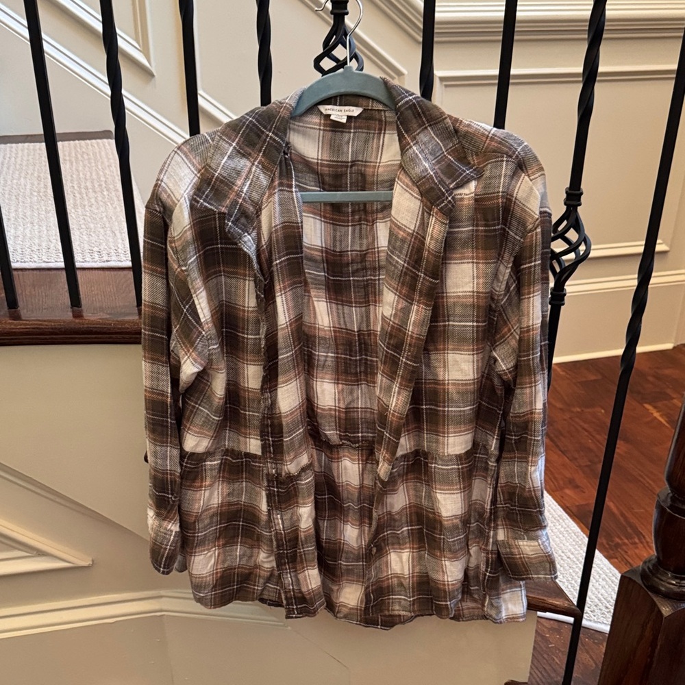 American Eagle Brown Plaid Flannel Size Small